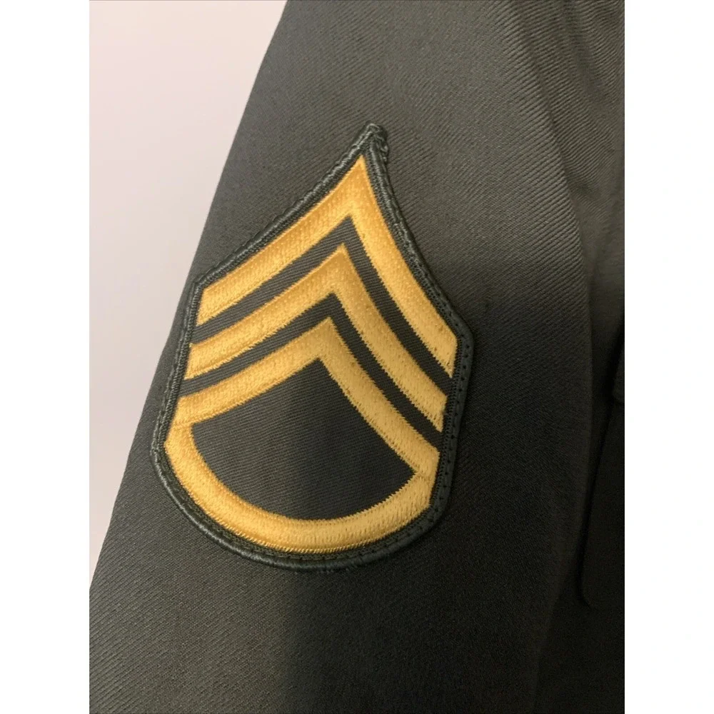 U.S Army Military Green Coat AG-44 Tranport Staff Sargent Patches 1970's